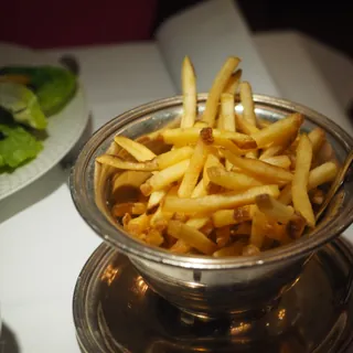 A bowl of crispy French fries